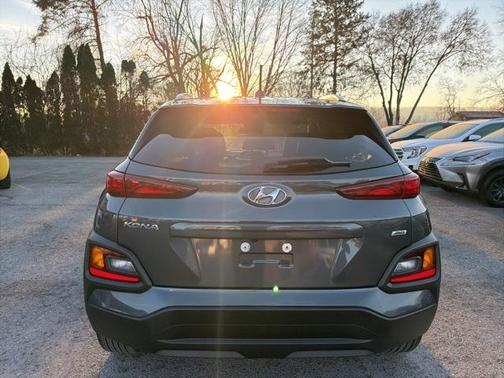 2020 Hyundai KONA SEL