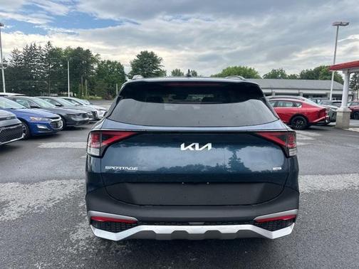 2025 Kia Sportage Hybrid EX