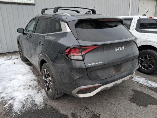 2024 Kia Sportage EX