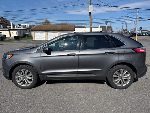 Gray Metallic 2024 Ford Edge Titanium