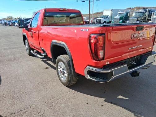 2024 GMC Sierra 2500 SLE