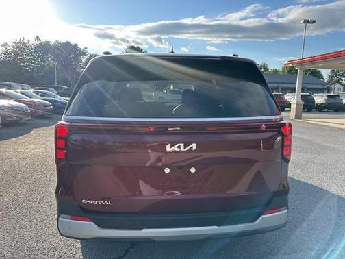 2025 Kia Carnival EX