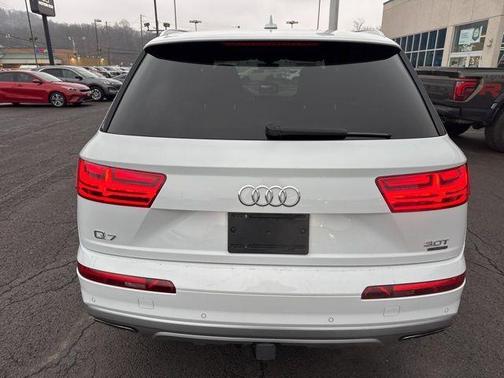 2017 Audi Q7 3.0T Premium Plus