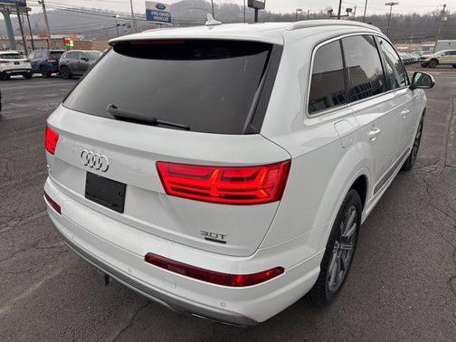 2017 Audi Q7 3.0T Premium Plus