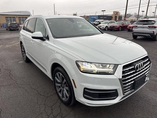 2017 Audi Q7 3.0T Premium Plus