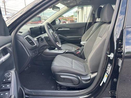 2025 Kia Seltos LX