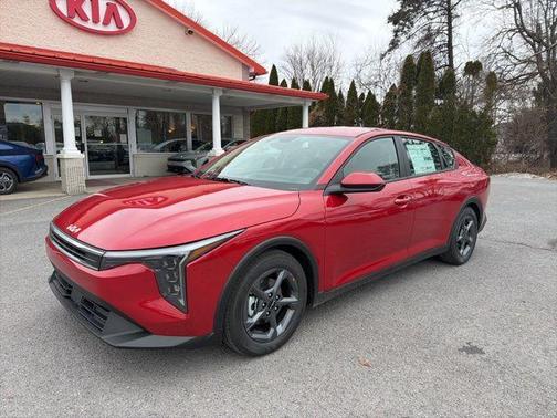 Currant Red 2026 Kia K4 LXS