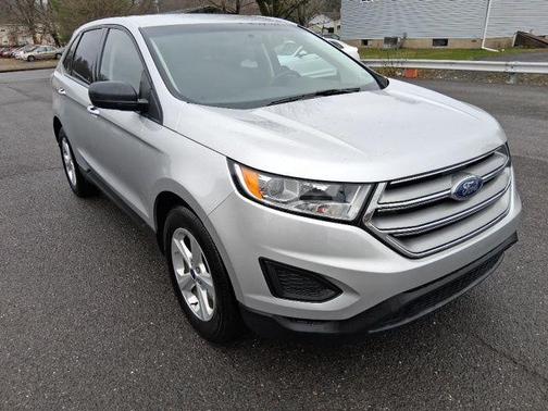 2017 Ford Edge SE