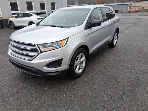2017 Ford Edge SE