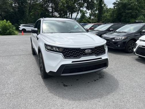 2021 Kia Sorento S