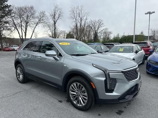 2024 Cadillac XT4 Premium Luxury