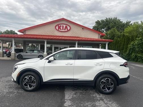 2023 Kia Sportage LX
