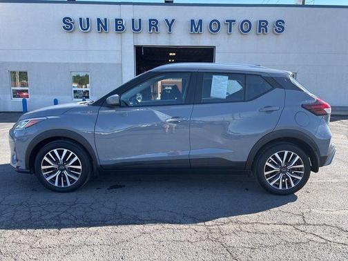 2022 Nissan Kicks SV