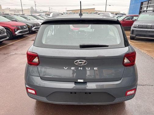 2025 Hyundai VENUE Limited