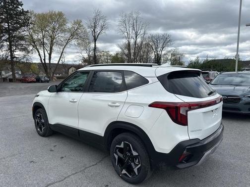 2025 Kia Seltos EX