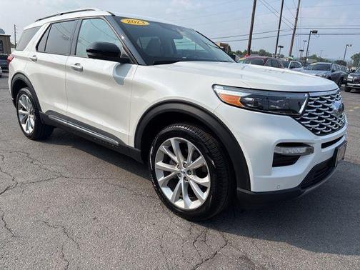 2023 Ford Explorer Platinum