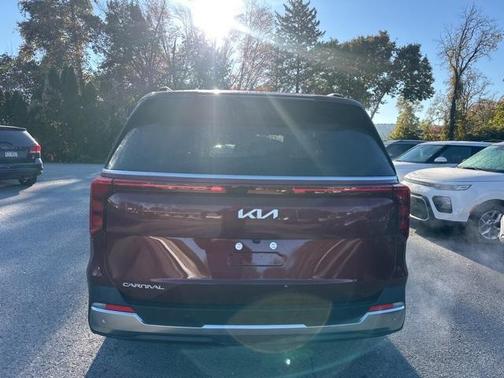 2026 Kia Carnival SX