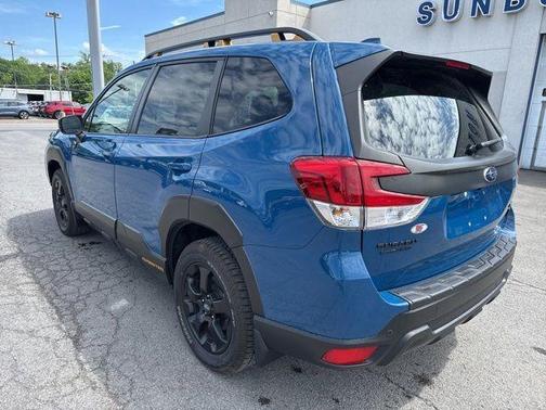 Geyser Blue 2022 Subaru Forester Wilderness