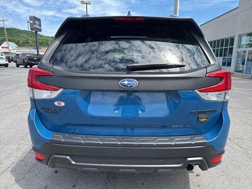 Geyser Blue 2022 Subaru Forester Wilderness