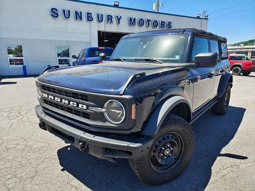 Antimatter Blue Metallic 2021 Ford Bronco Black Diamond