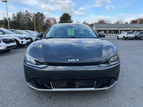 2022 Kia EV6 Wind