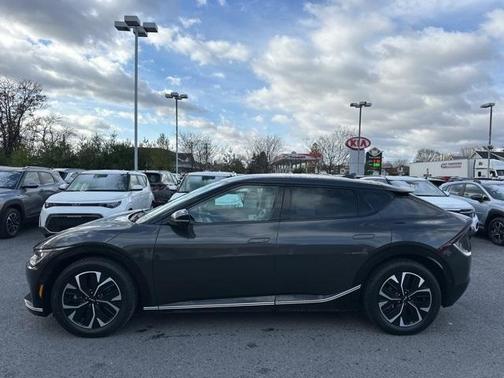 2022 Kia EV6 Wind