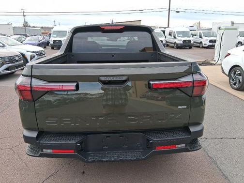 2025 Hyundai SANTA CRUZ SE