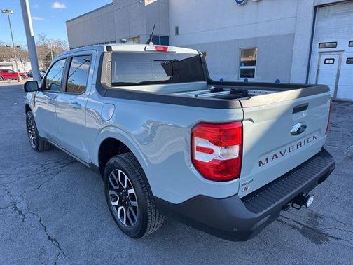 2023 Ford Maverick Lariat