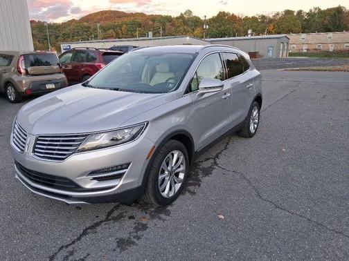 2016 Lincoln MKC Select