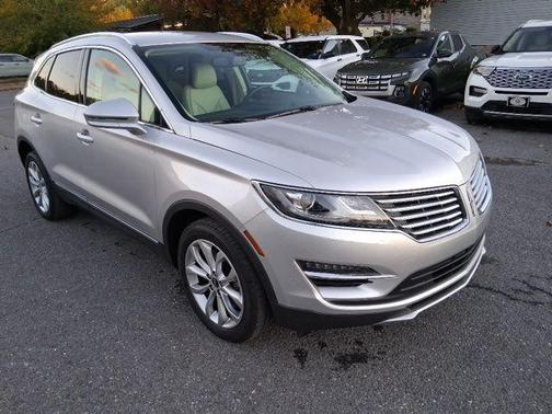 2016 Lincoln MKC Select