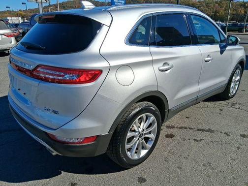 2016 Lincoln MKC Select