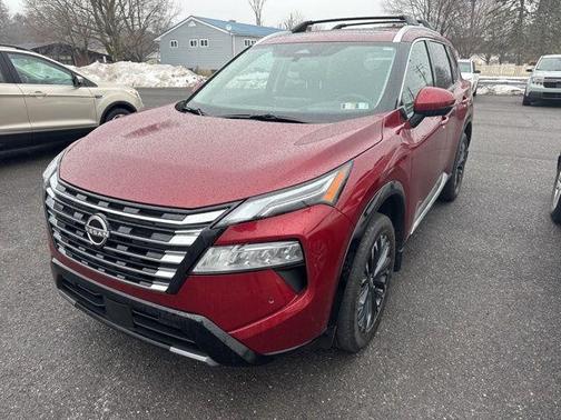 2025 Nissan Rogue Platinum