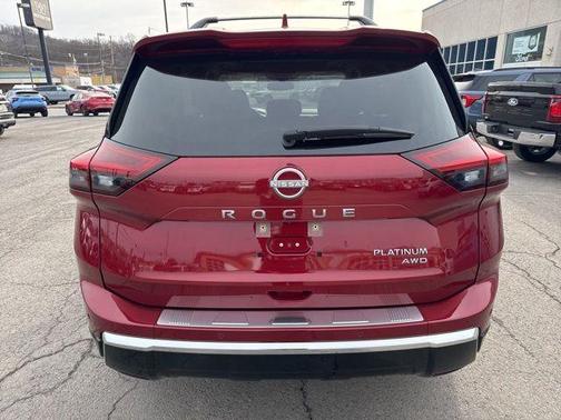 2025 Nissan Rogue Platinum