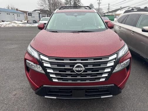 2025 Nissan Rogue Platinum