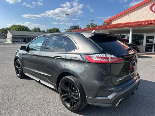 2020 Ford Edge ST