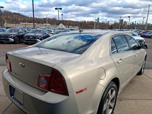2011 Chevrolet Malibu 1LT