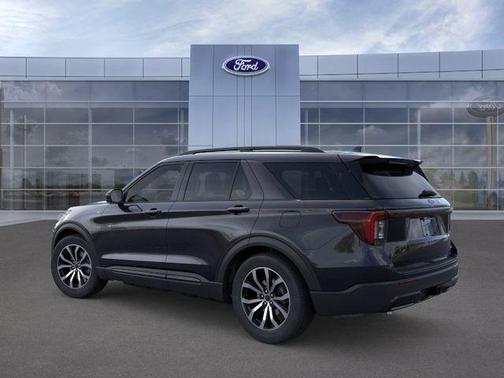 Agate Black Metallic 2026 Ford Explorer ST-Line
