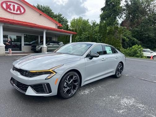 2025 Kia K5 GT-Line