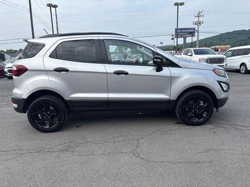 2022 Ford EcoSport SES