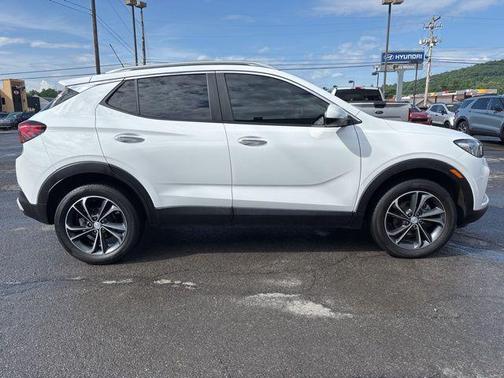 2022 Buick Encore GX Select