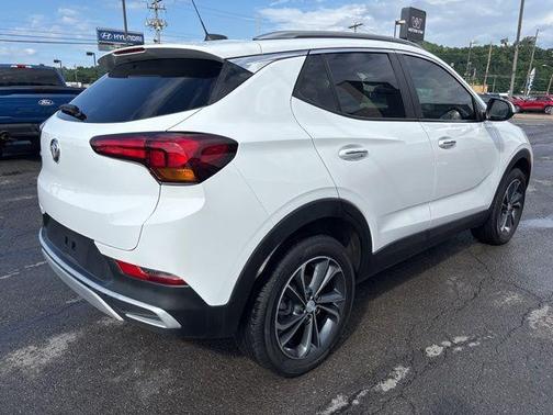 2022 Buick Encore GX Select