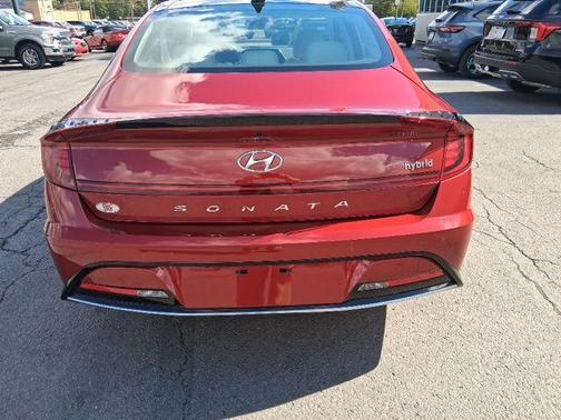 2023 Hyundai SONATA Hybrid Limited