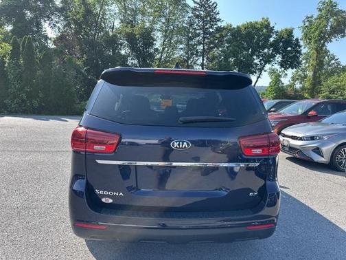2020 Kia Sedona EX