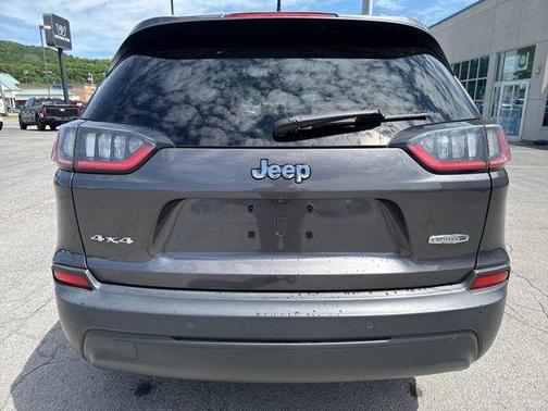 Granite Crystal Clearcoat Metallic 2020 Jeep Cherokee Latitude Plus