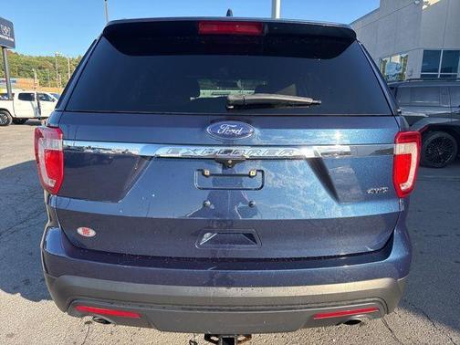 2016 Ford Explorer Base