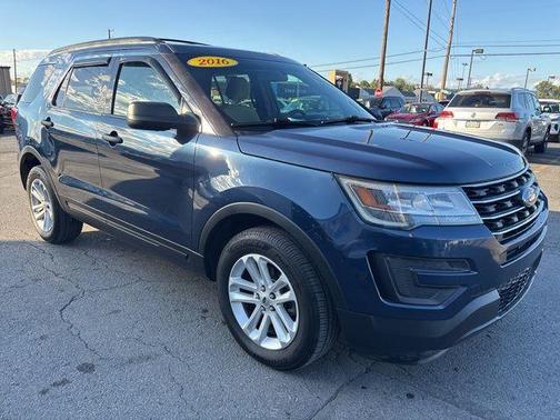 2016 Ford Explorer Base