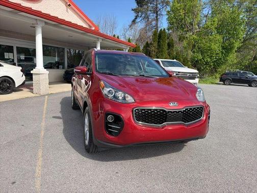 Hyper Red 2018 Kia Sportage LX