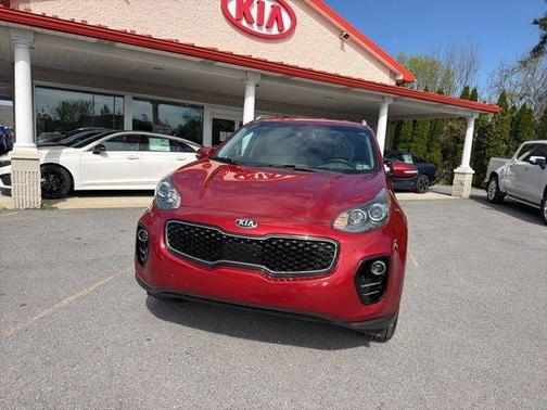 Hyper Red 2018 Kia Sportage LX