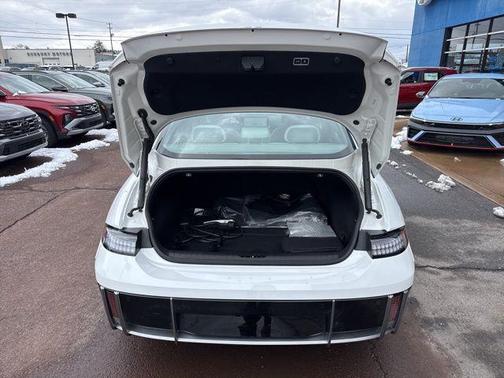 2024 Hyundai IONIQ 6 SEL