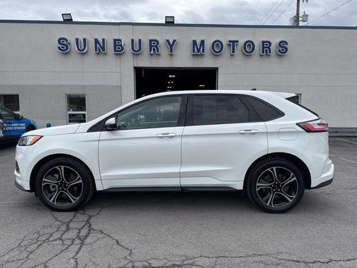 Star White 2021 Ford Edge ST